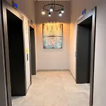 Апартаменти Skyseahome Arkadia